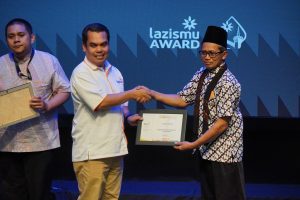 Dua Tahun Bersinergi, PT BPRS HIK MCI Raih Penghargaan Bergengsi di LAZISMU Awards 2024