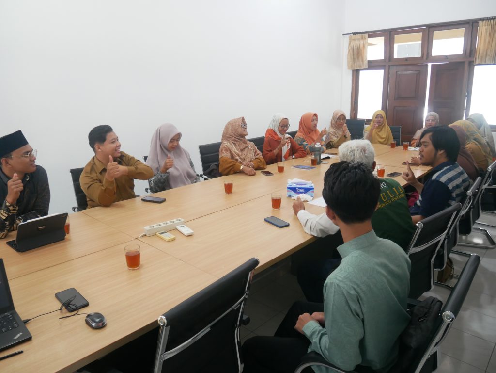 LAZISMU DIY Dukung ToT Fasilitator TPQ Inklusi untuk Pendamping Tuli Netra