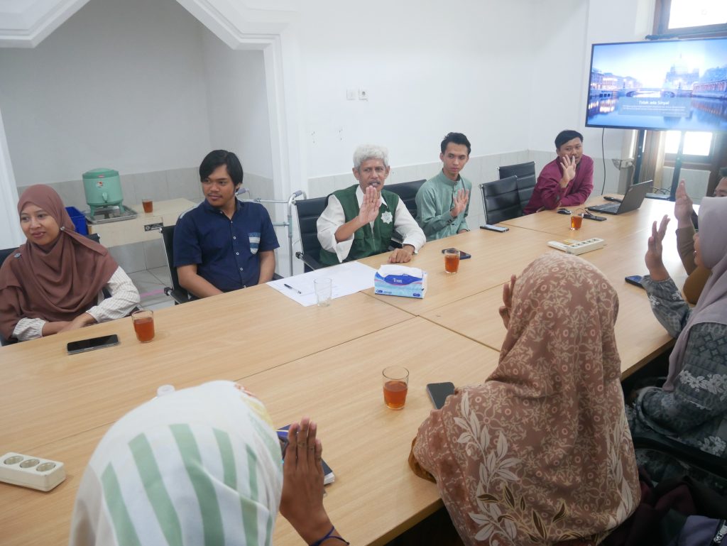 LAZISMU DIY Dukung ToT Fasilitator TPQ Inklusi untuk Pendamping Tuli Netra