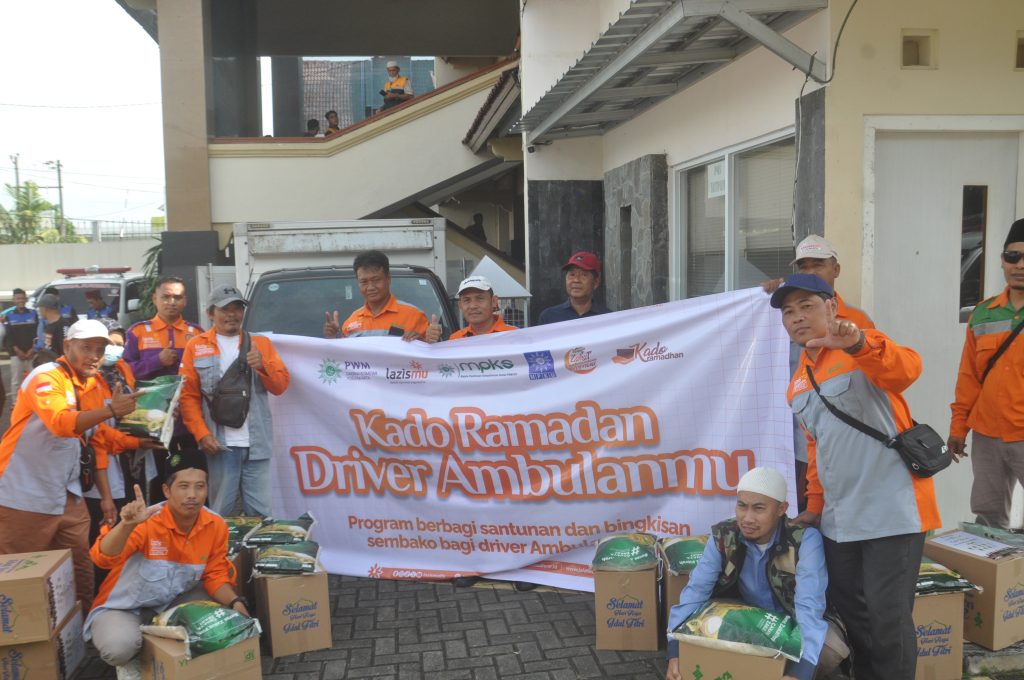 239 Kado Ramadan LAZISMU DIY untuk AmbulanMu: Kepedulian dan Kebersamaan di Bulan Suci