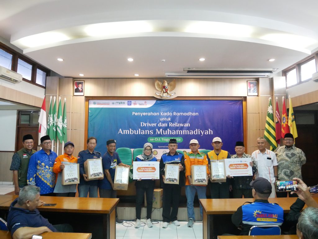 239 Kado Ramadan LAZISMU DIY untuk AmbulanMu: Kepedulian dan Kebersamaan di Bulan Suci