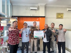 Bank Panin Dubai Syariah serahkan Hewan Qurban kepada LAZISMU DIY