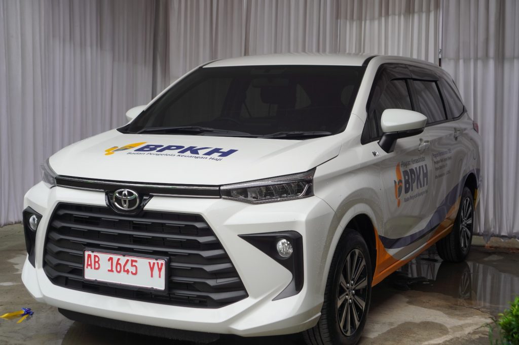 BPKH RI dan Lazismu Serahkan Mobil Layanan Dakwah untuk Ponpes Muhammadiyah Daarul Khoir Gunungkidul