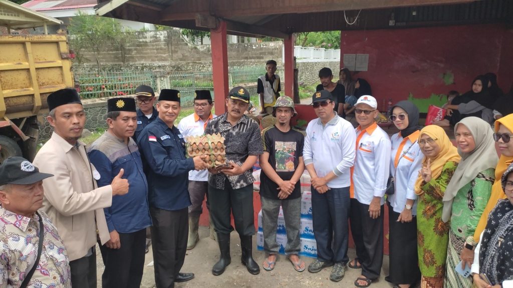 Respon Cepat PDM, LAZISMU, MDMC, DAN ‘AISYIYAH PABASKO Salurkan  Bantuan Korban Galodo di Malolo–Sumpur