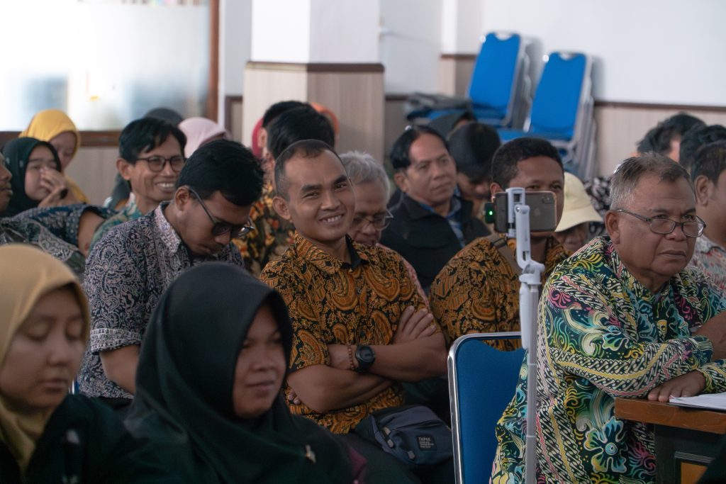 Peduli Guru, LAZISMU DIY Salurkan Zakat Fitrah dan Kado Ramadan untuk 125 Guru Muhammadiyah